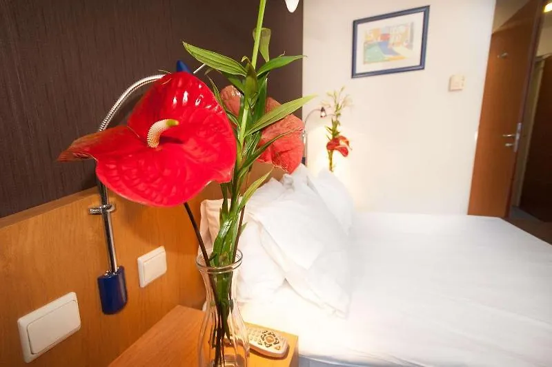 Express Krakow Hotel